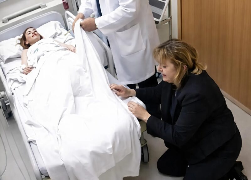 At three in the morning my daughter called me, begging me to come immediately, but when I reached the hospital the doctor had already covered her body with a sheet and quietly offered his condolences