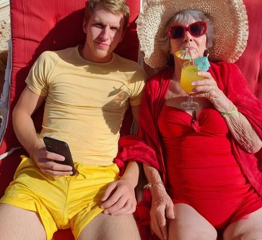 My Husband Left Me During Chemo for His Mom’s Luxury Thanksgiving Trip – Then Karma Hit Them